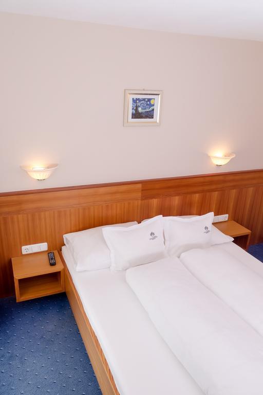 سيرفاوس Hotel Tirolerhof المظهر الخارجي الصورة